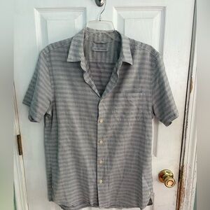 Outerknown Organic Cotton Button Down Pocket Shirt Size Medium
